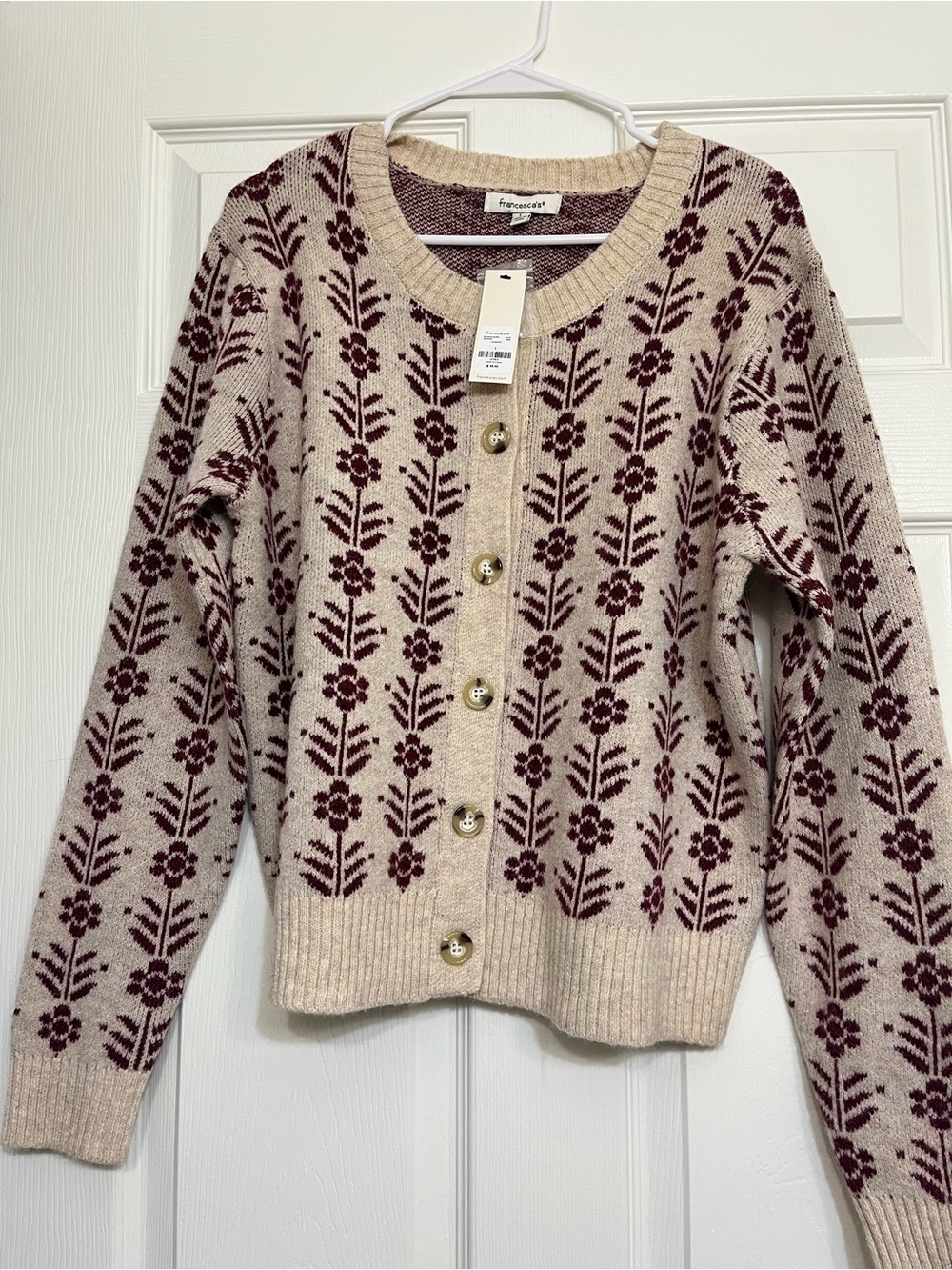 Sweater/cardigan
